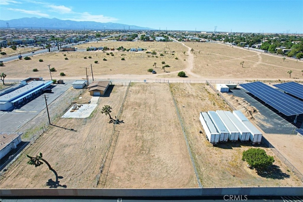 25 Tamarisk Avenue Property Photo 7