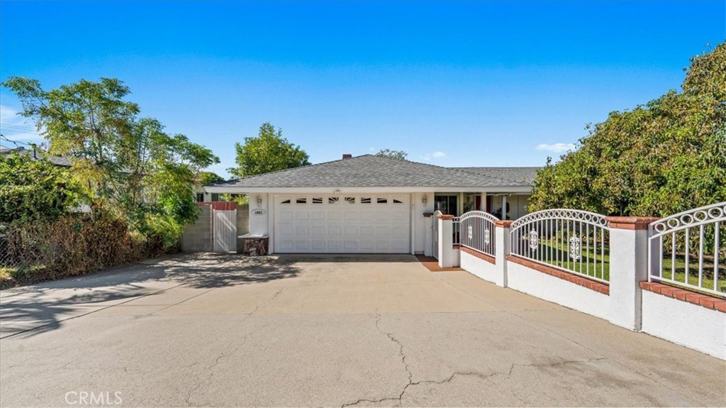 1621 Bonnie Cove Avenue Property Photo 3