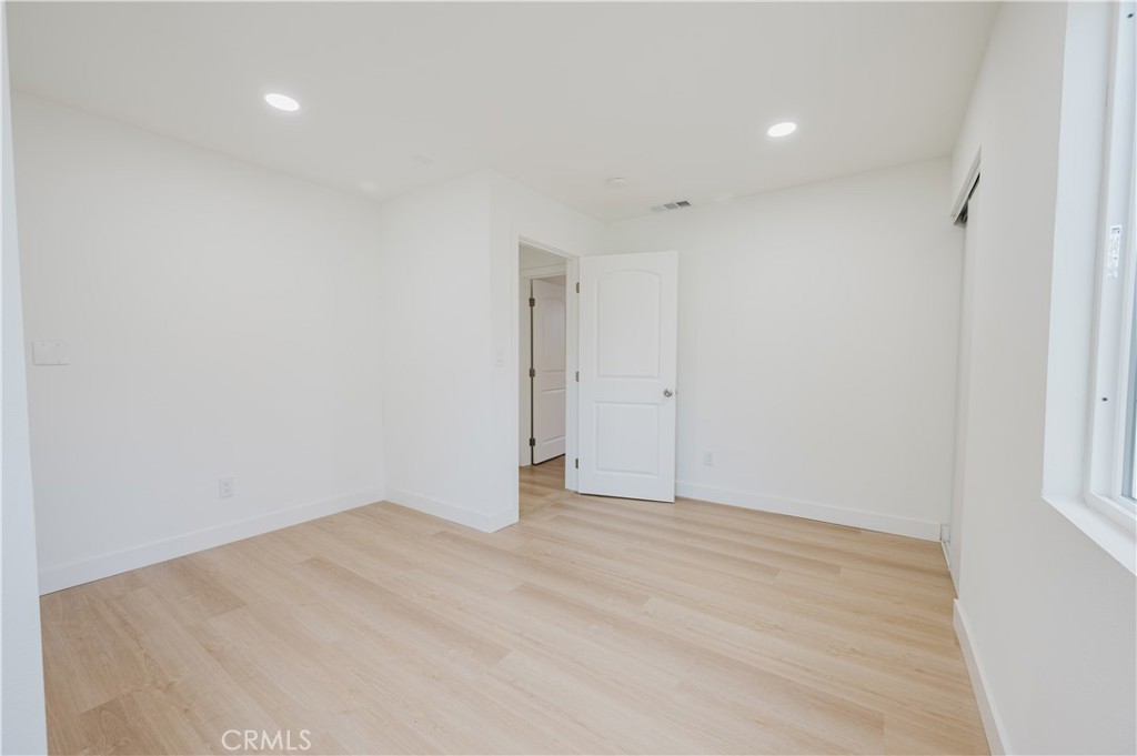 2108 Fashion Property Photo 21