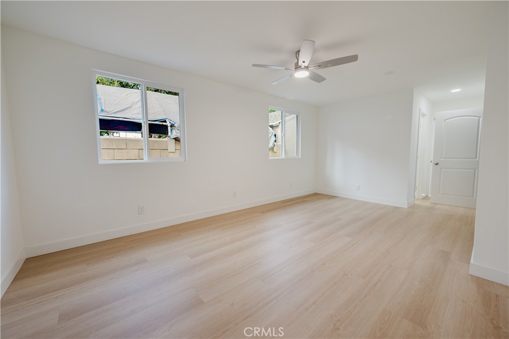 2108 Fashion Property Photo 22