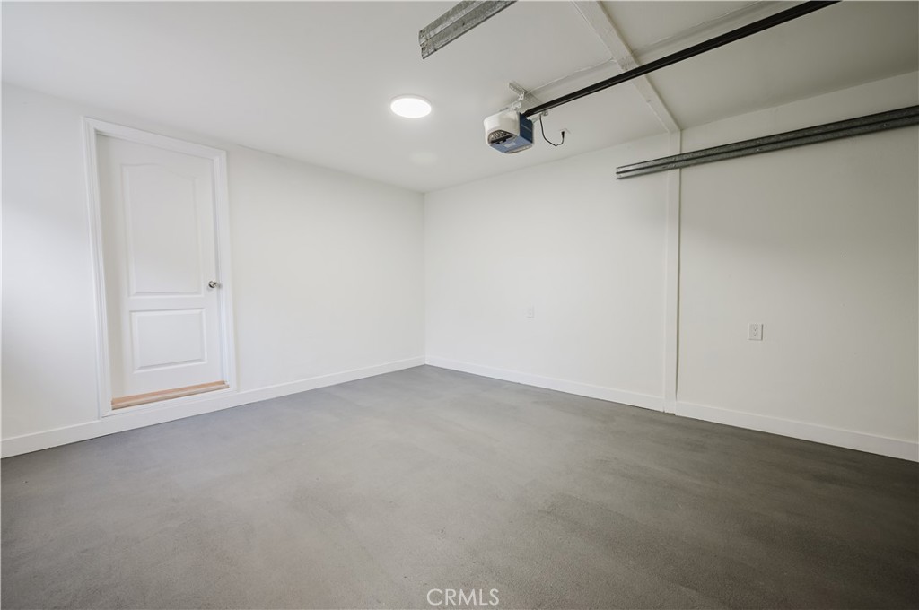 2108 Fashion Property Photo 34