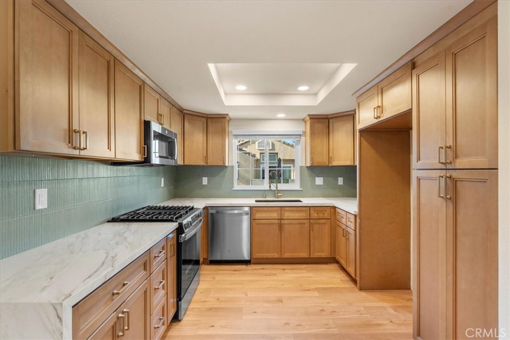 199 Chandon Property Photo 2
