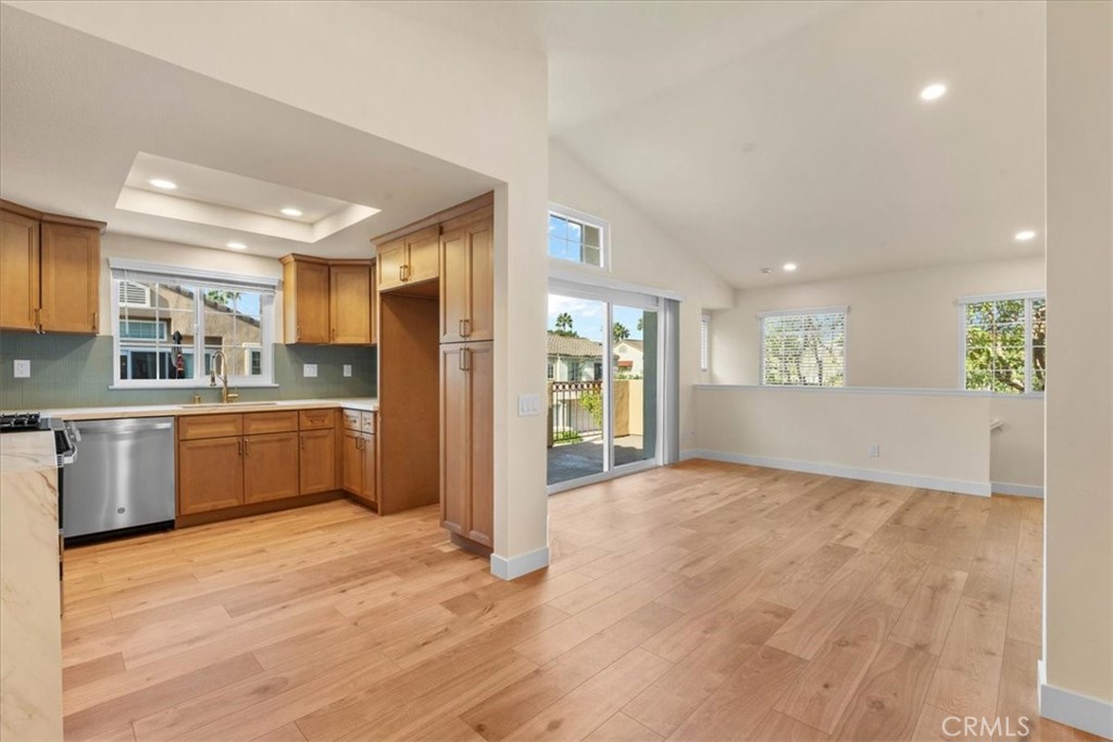 199 Chandon Property Photo 10