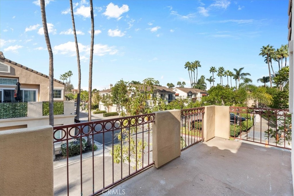 199 Chandon Property Photo 24