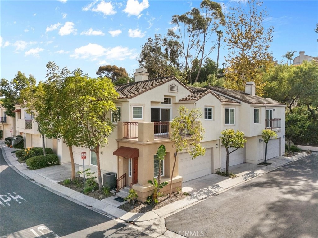 199 Chandon Property Photo 32