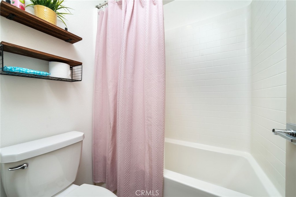 2460 Yellowstone Way Property Photo 21