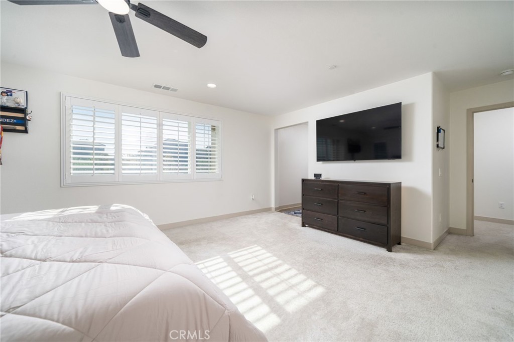 2460 Yellowstone Way Property Photo 25