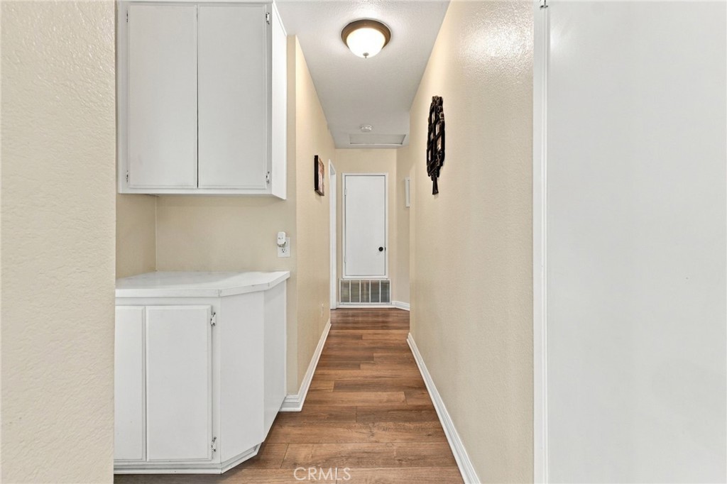 2813 W Buena Vista Drive Property Photo 14