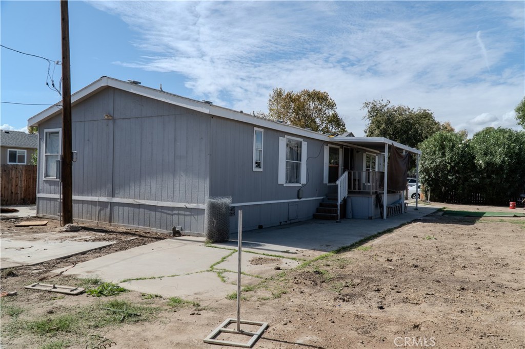 1671 Ruby Property Photo 4