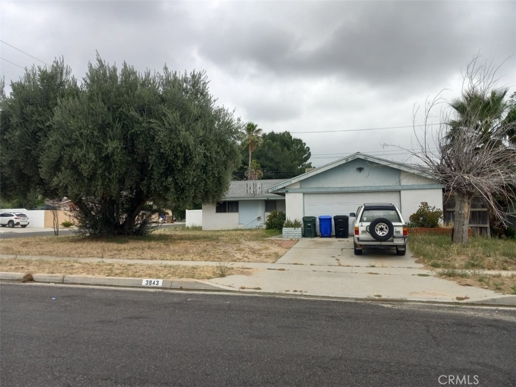 3843 Conejo Property Photo 1