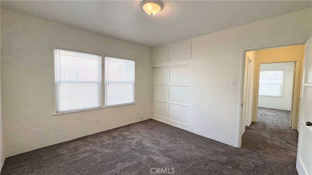 604 N Campus Avenue Property Photo 15