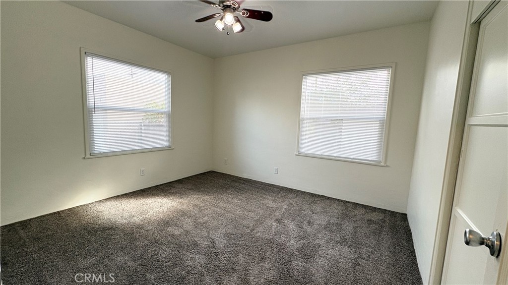 604 N Campus Avenue Property Photo 20