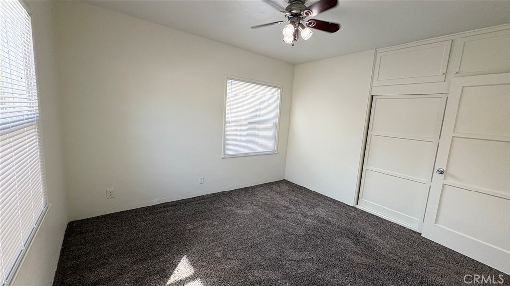 604 N Campus Avenue Property Photo 21
