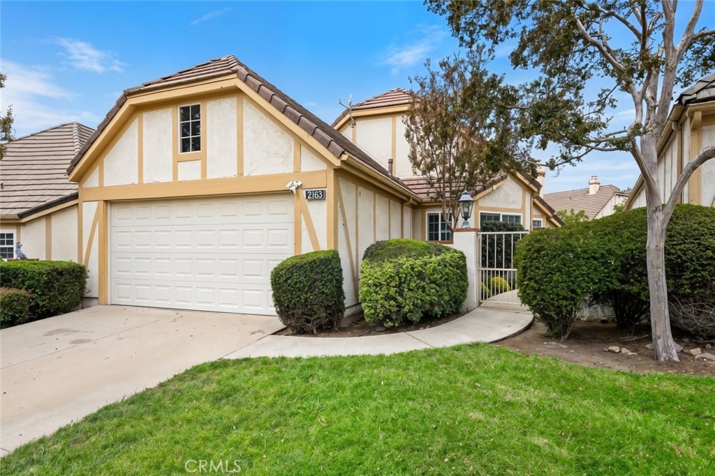 2163 Malati Circle Property Photo 1