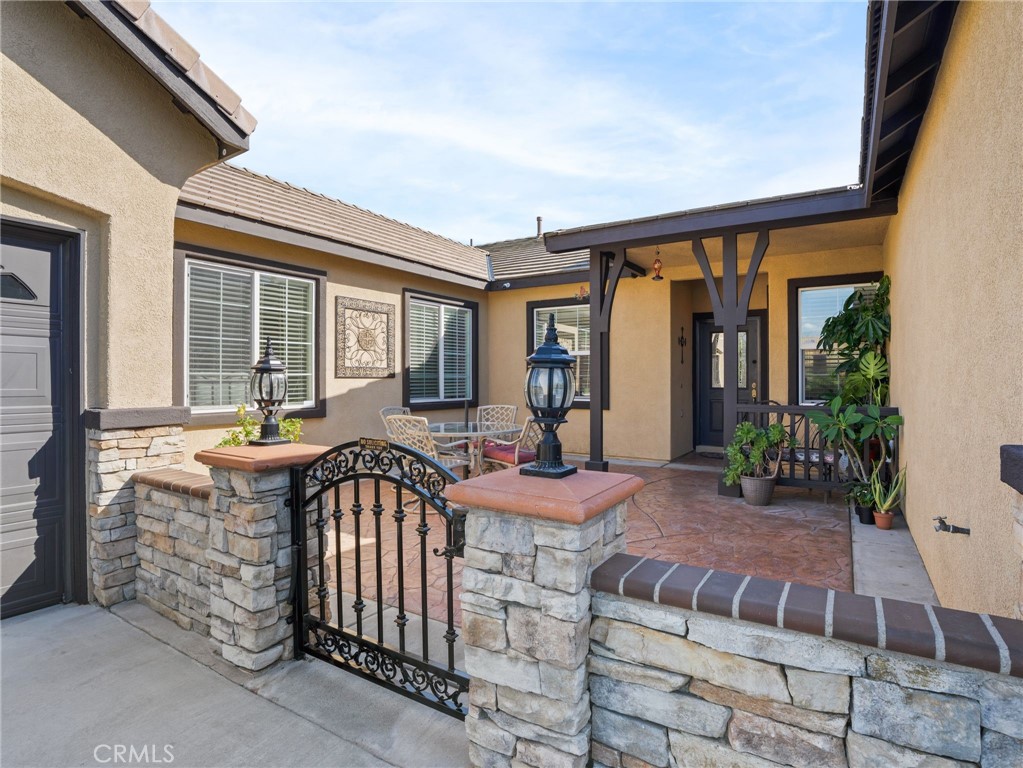 5993 Redhaven Street Property Photo 3