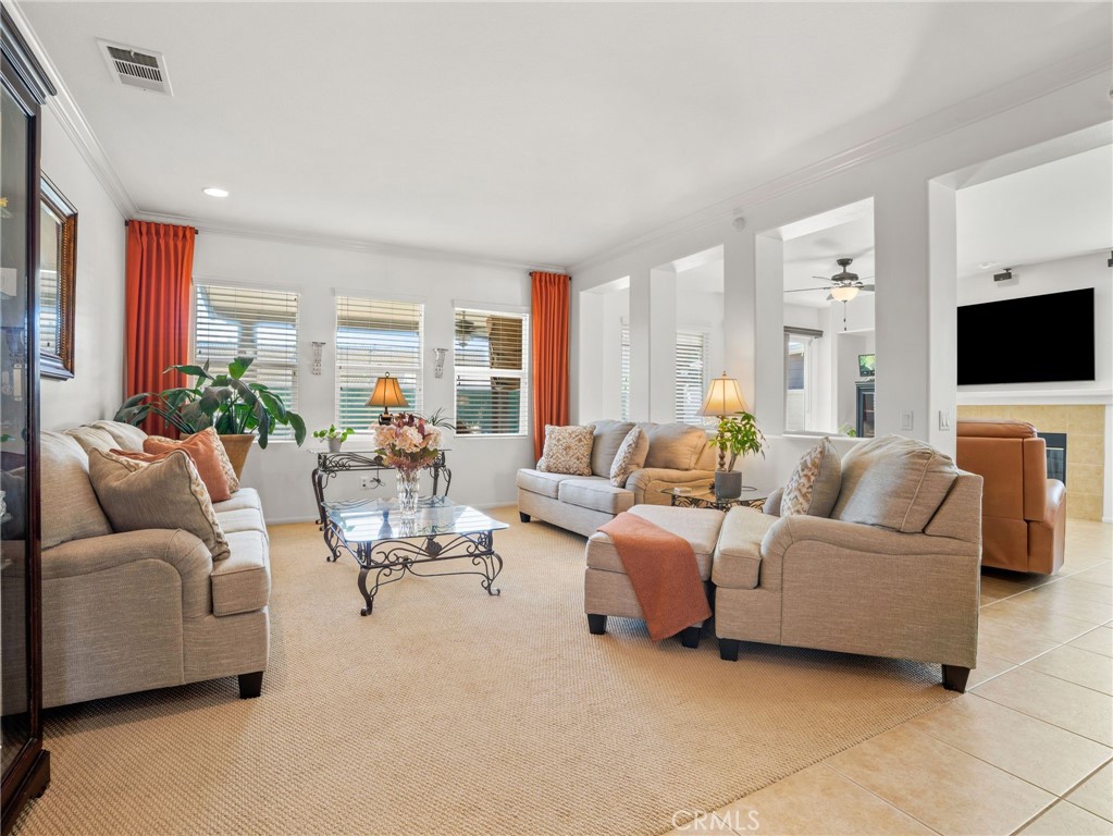 5993 Redhaven Street Property Photo 4