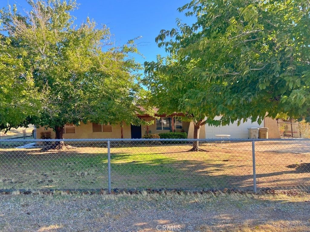 16870 Cactus Street Property Photo 1