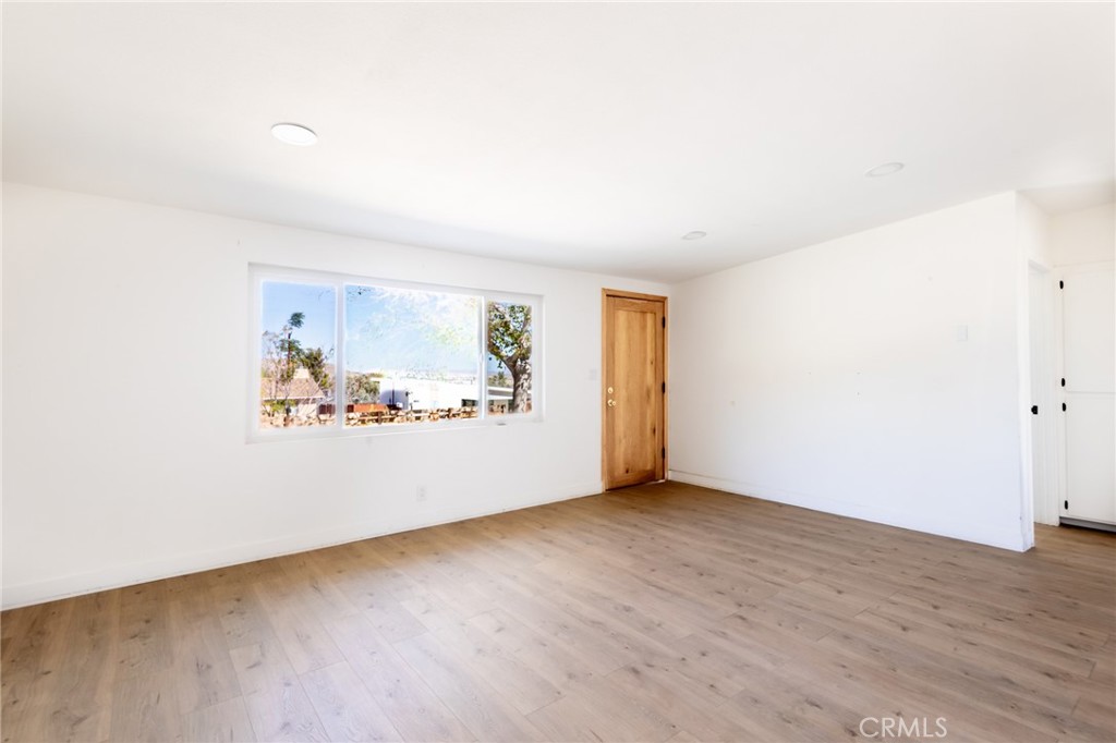 61673 Palm Vista Property Photo 3