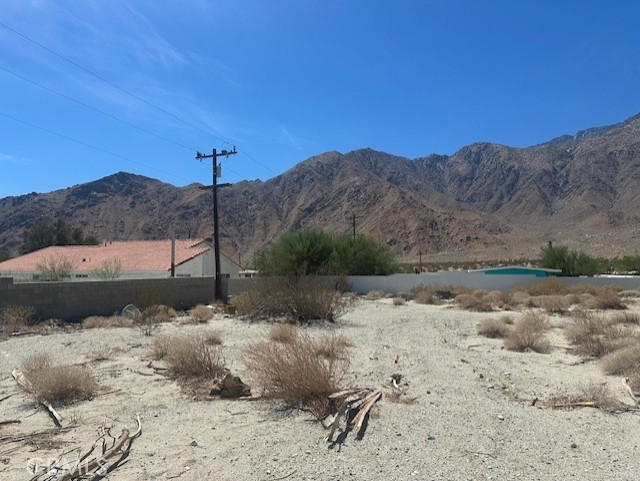 15858 Cherry Cove Property Photo 1