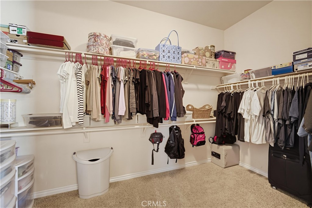 1660 Golden Way Property Photo 24