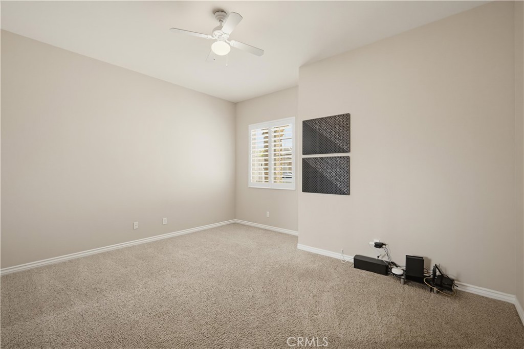 1660 Golden Way Property Photo 32