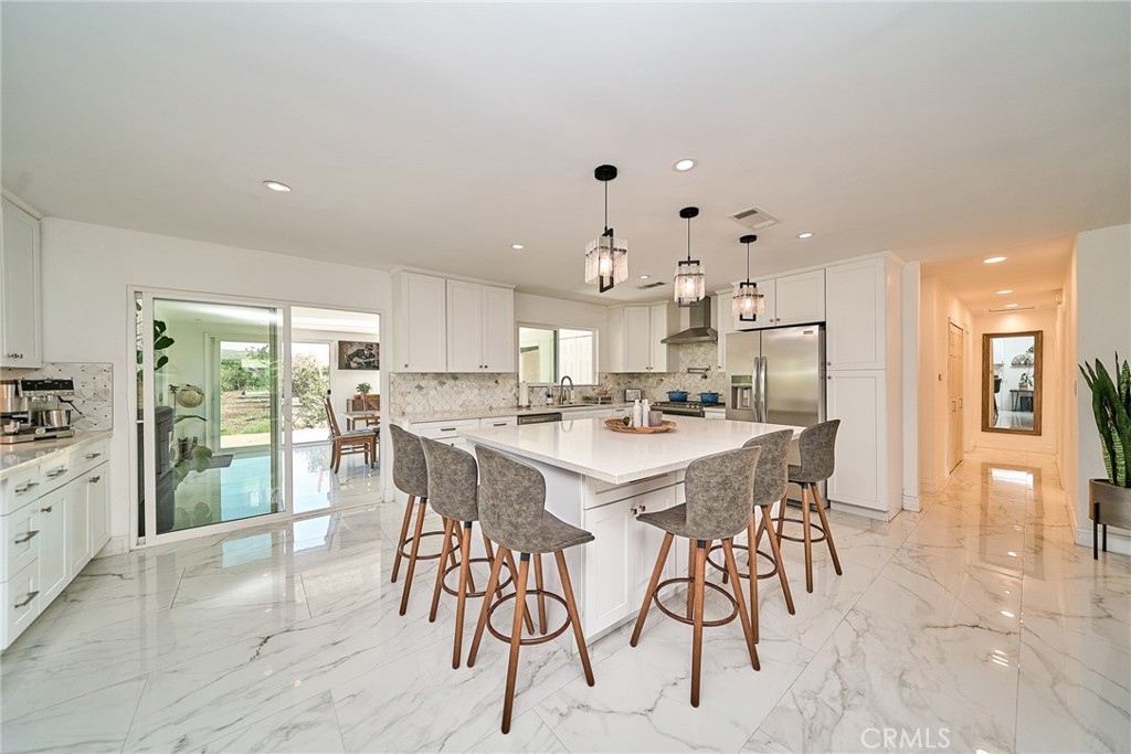 3549 Valley View Property Photo 5