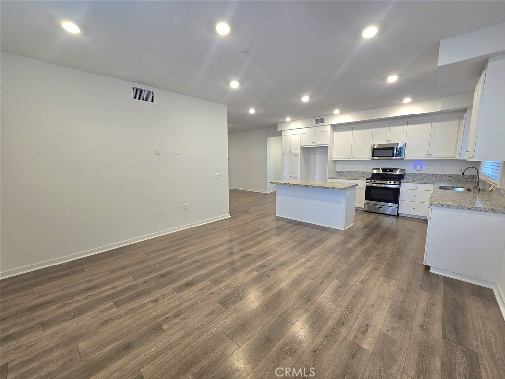 4152 E Axis Privado 101 Property Photo 5