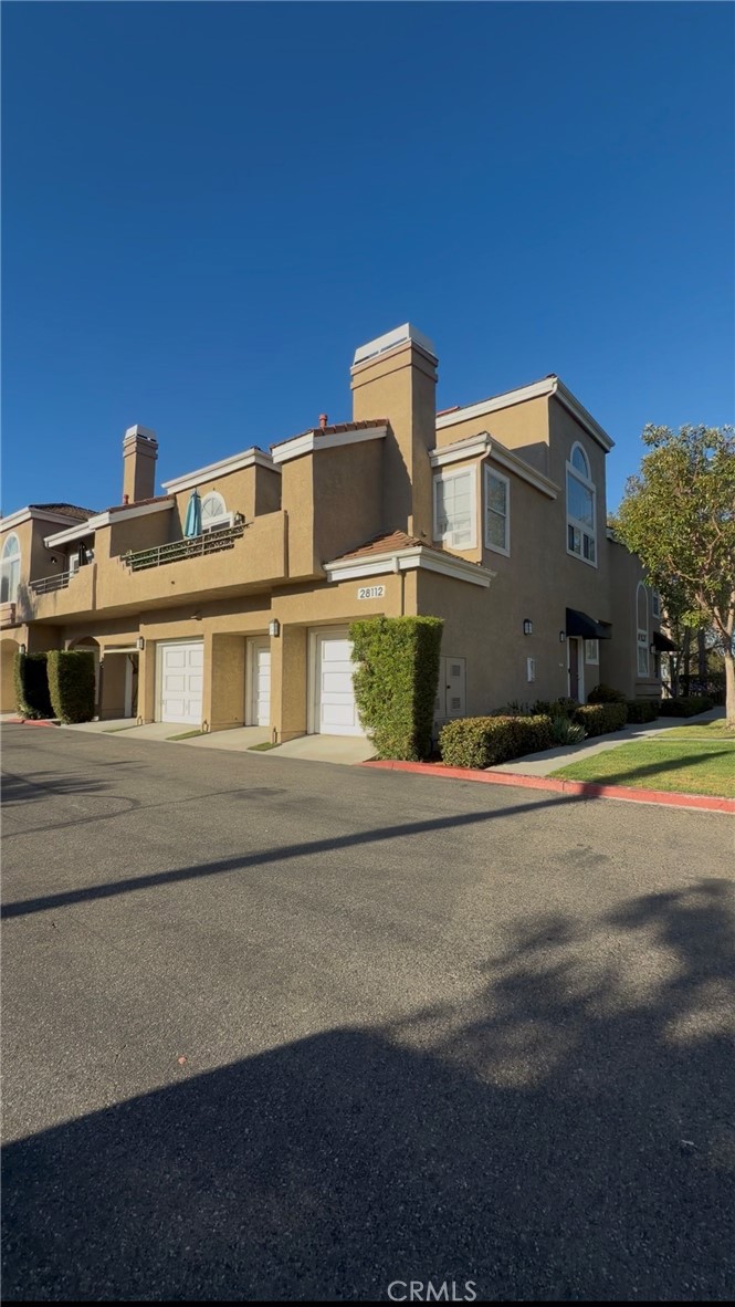 28112 Newport J Property Photo 1