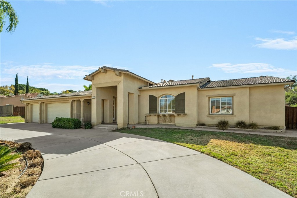 1332 Park Property Photo 1