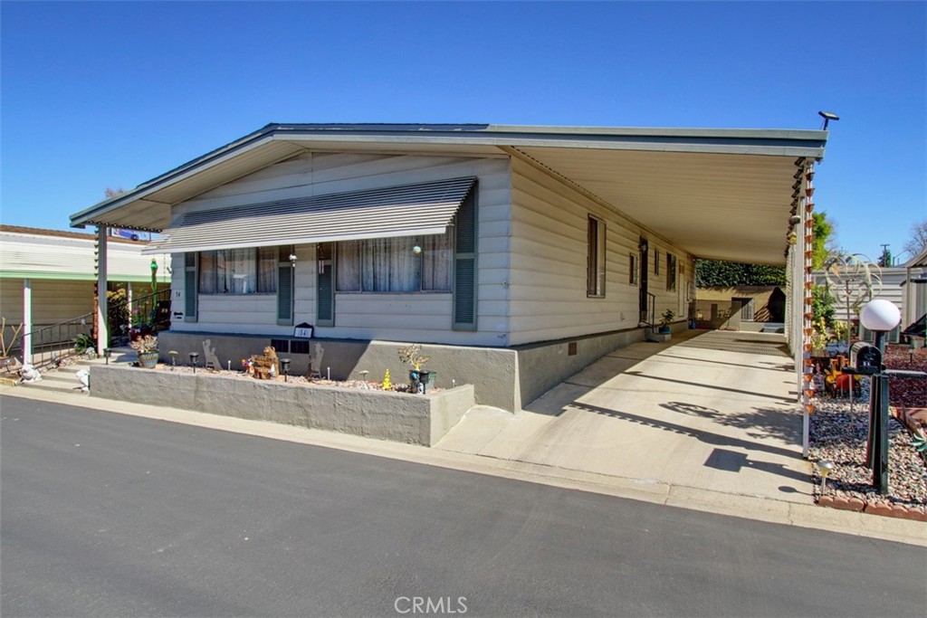 11730 Whittier Blvd 54 Property Photo 2
