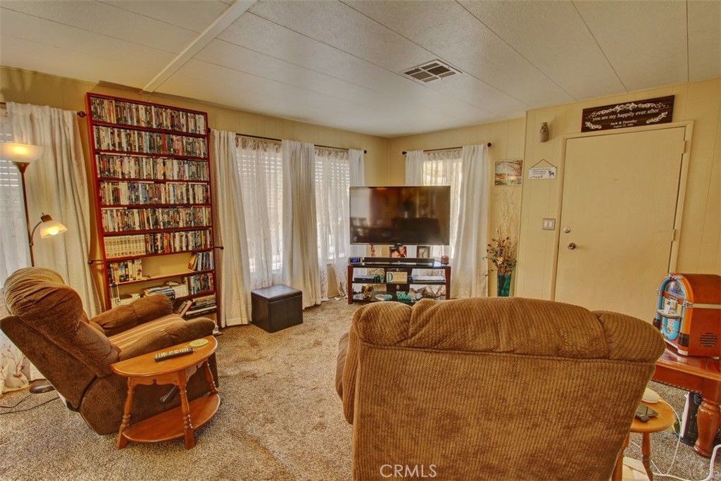11730 Whittier Blvd 54 Property Photo 7