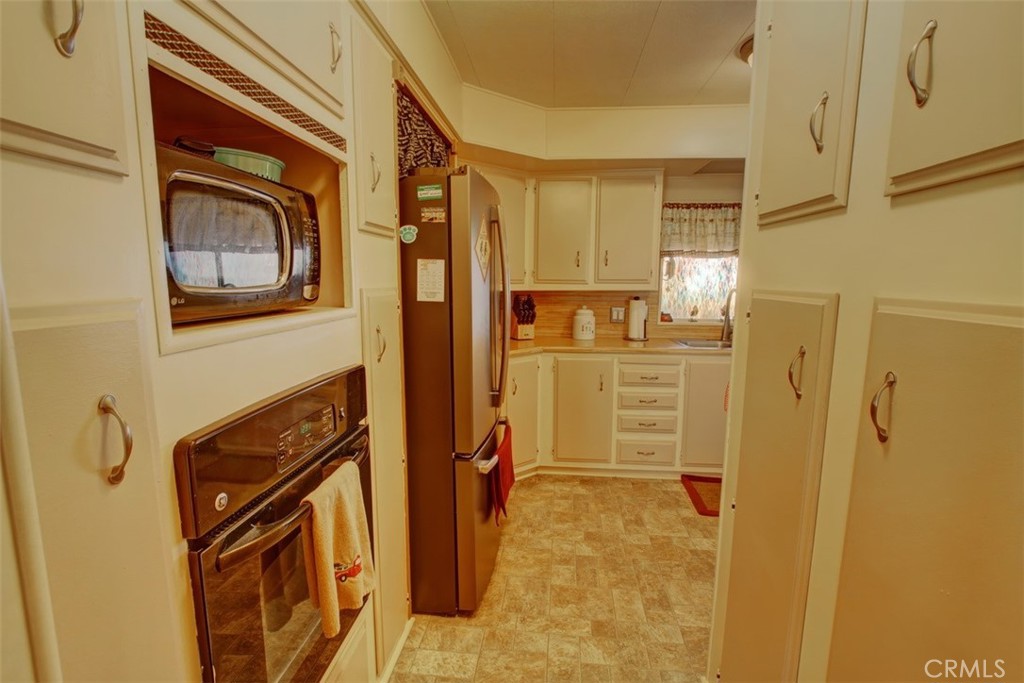 11730 Whittier Blvd 54 Property Photo 11