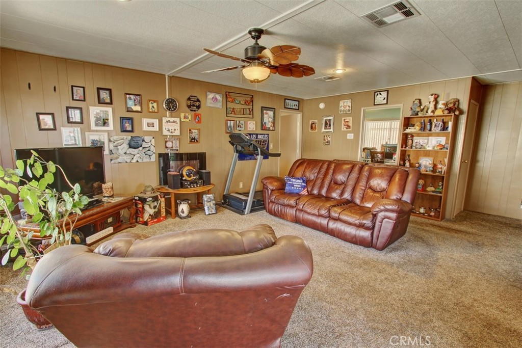 11730 Whittier Blvd 54 Property Photo 17