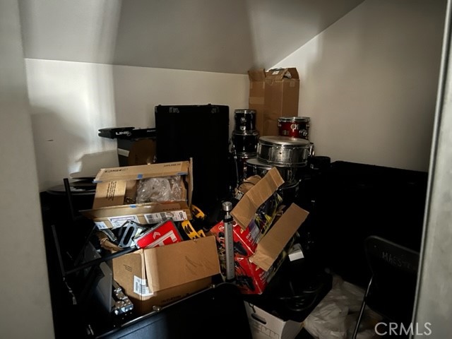1320 N Long Beach Boulevard Property Photo 4