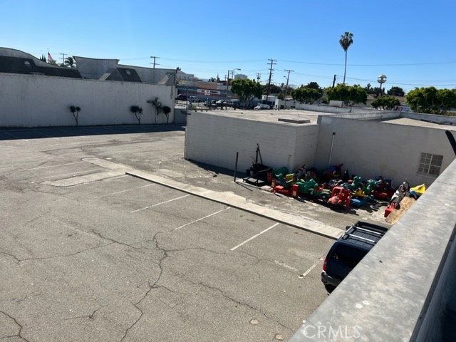 1320 N Long Beach Boulevard Property Photo 10