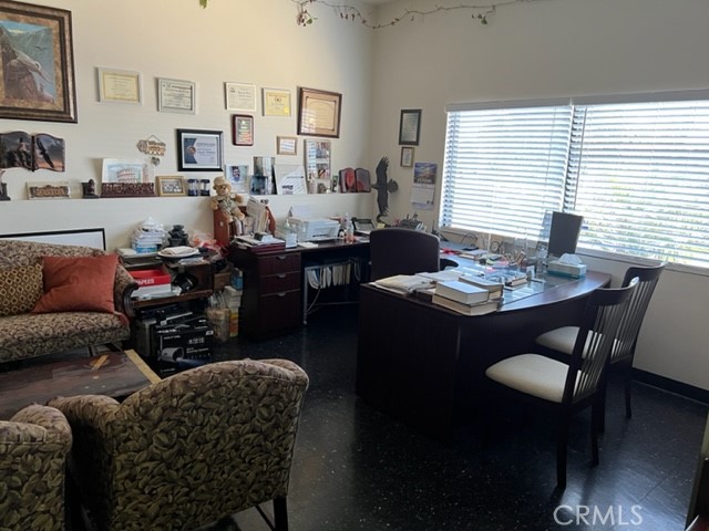 1320 N Long Beach Boulevard Property Photo 16