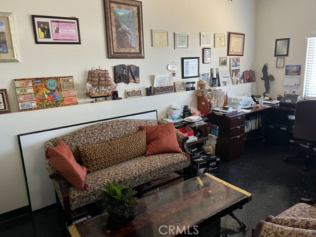 1320 N Long Beach Boulevard Property Photo 17