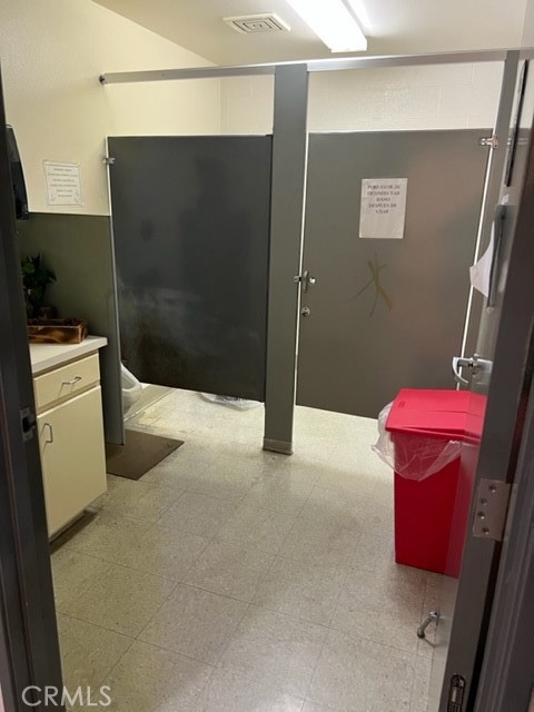 1320 N Long Beach Boulevard Property Photo 47