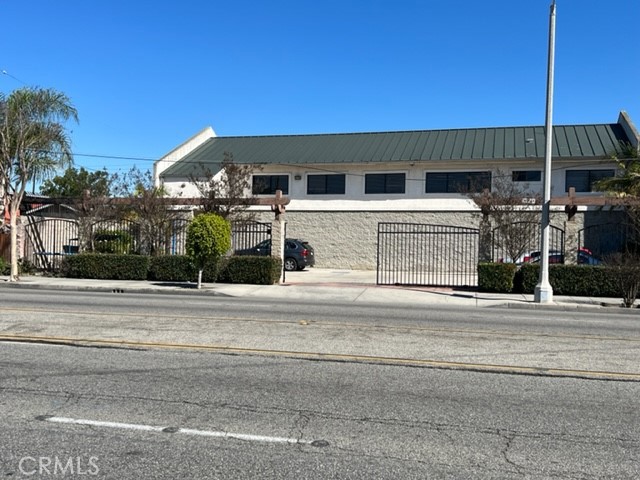 1320 N Long Beach Boulevard Property Photo 68