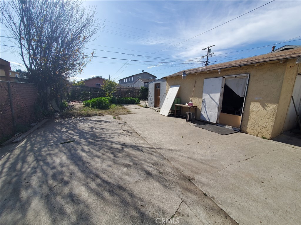 848 W 75th Street Property Photo 14