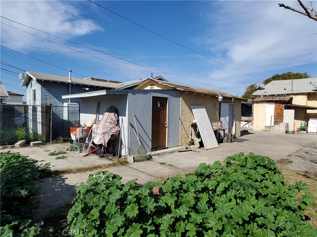 848 W 75th Street Property Photo 18