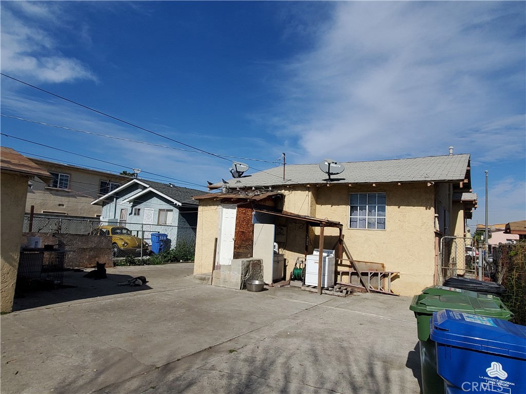 848 W 75th Street Property Photo 19