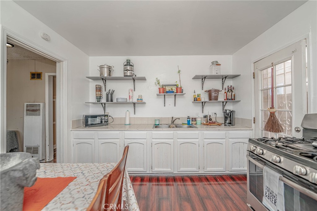 13929 Ratliffe St. Property Photo 8