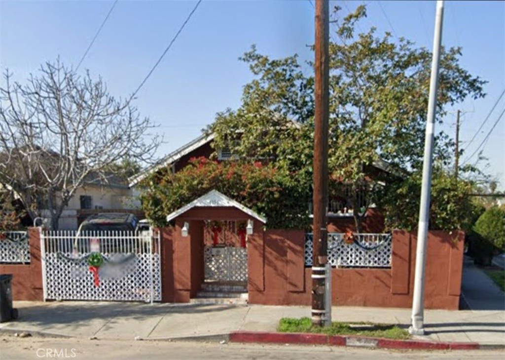 4151 Compton Avenue Property Photo 1