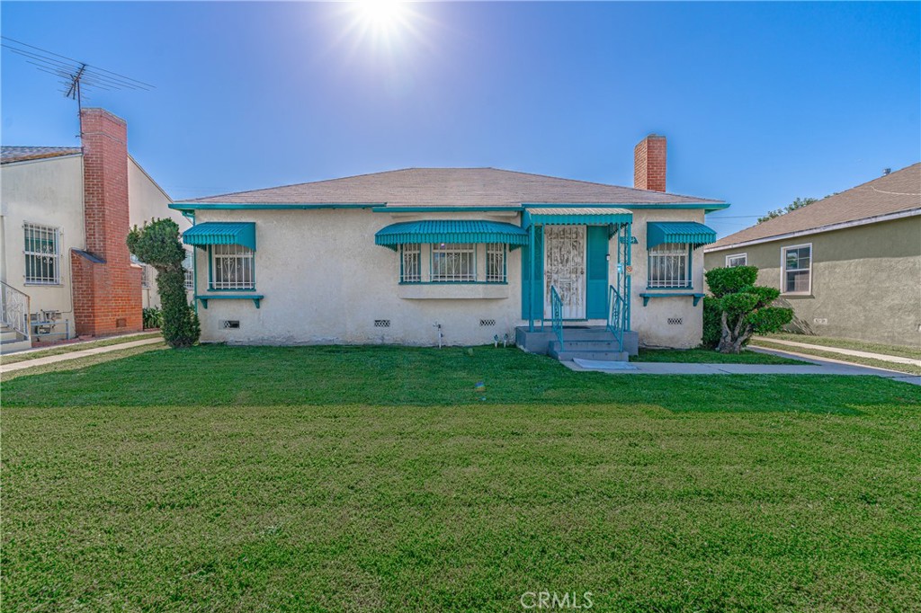 3834 West Boulevard Property Photo 1