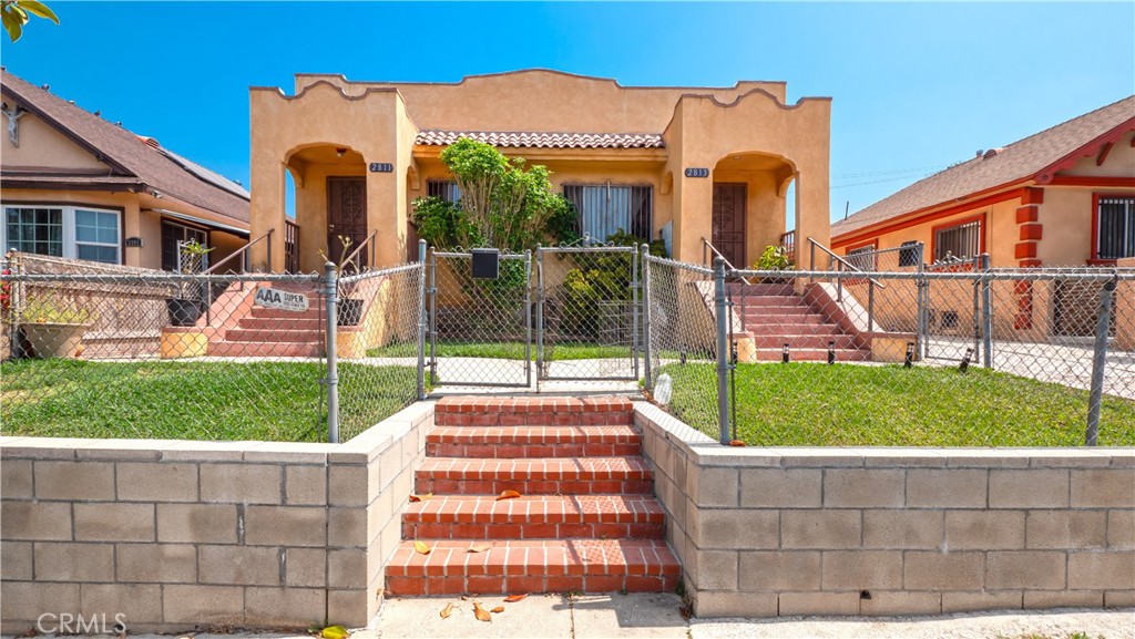 2811 Boulder Street Property Photo 1