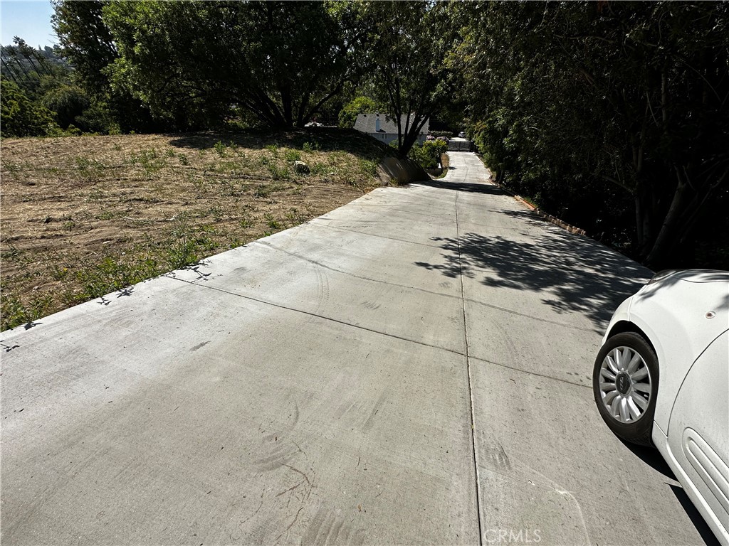 4632 Libbit Avenue Property Photo 7