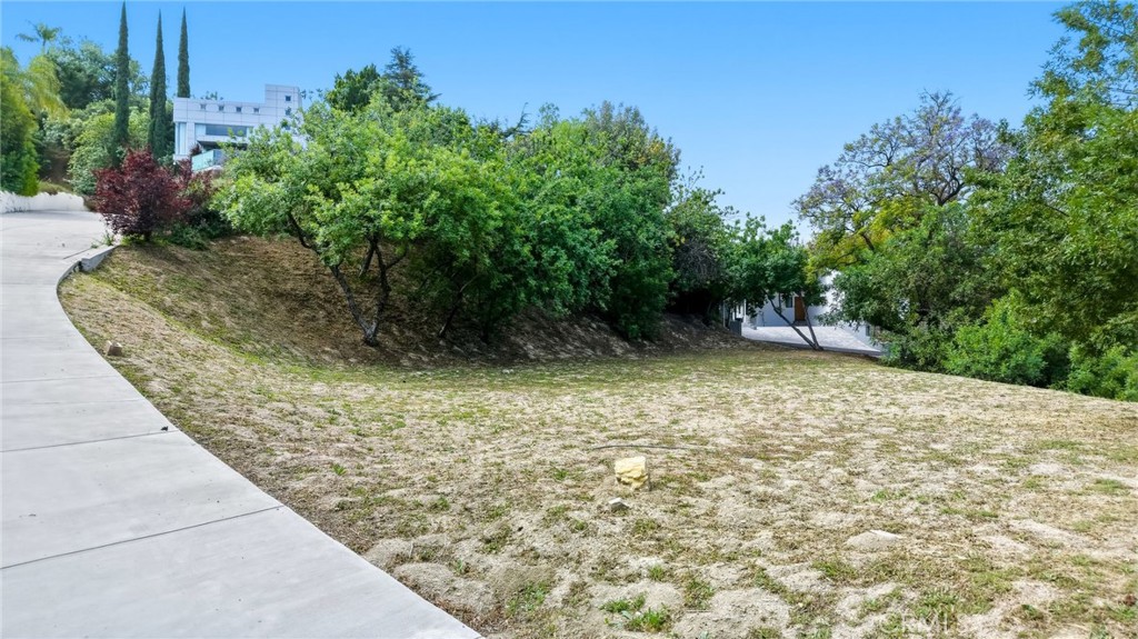 4632 Libbit Avenue Property Photo 29