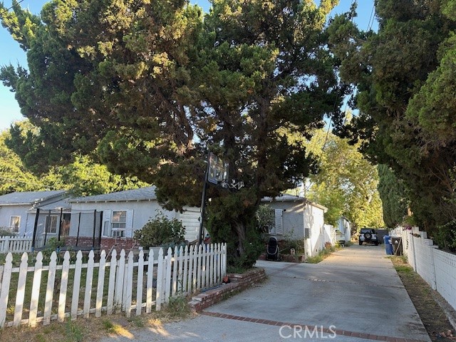 12352 Sylvan Street Property Photo 1