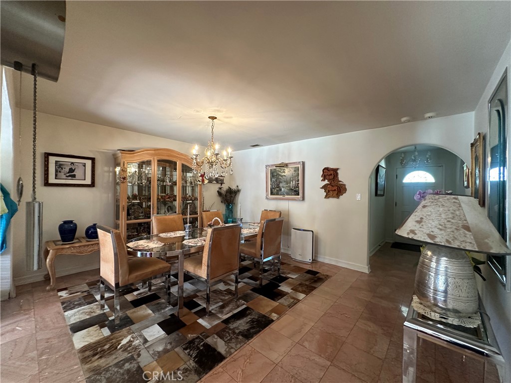 9254 Appleby Street Property Photo 7